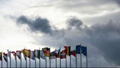 Europaparlament lehnt neues Angebot im Haushaltsstreit mit Mitgliedstaaten ab