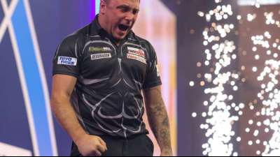 Finale der Darts-WM: Gerwyn Price (35) schlägt Gary Anderson