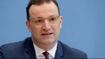Skandal: Spahn lässt Streckung zweiter Impfung prüfen 