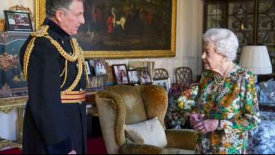 K&ouml;nigin Elizabeth II. nimmt an Doppel-Taufe von Urenkeln teil