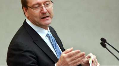 Liberale im Europarlament schlie&szlig;en Abgeordneten wegen homophober Aussagen aus