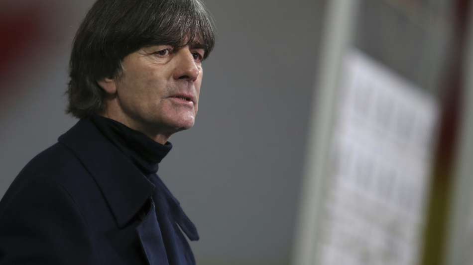 kicker-Umfrage: Gro&szlig;e Mehrheit gegen L&ouml;w