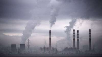 Raschere Senkung von CO2-Emissionen wird gesetzliche Pflicht