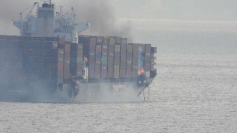 "Kein Sicherheitsrisiko" durch Brand auf Frachter vor Kanada
