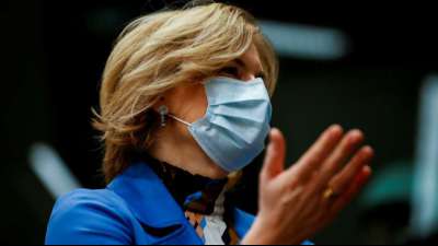 "SZ": Klage soll Kl&ouml;ckner zu Offenlegung von Lobbyisten-Kontakten zwingen