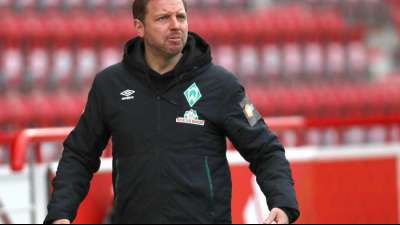 Werder best&auml;tigt: Kohfeldt bleibt Trainer in Bremen