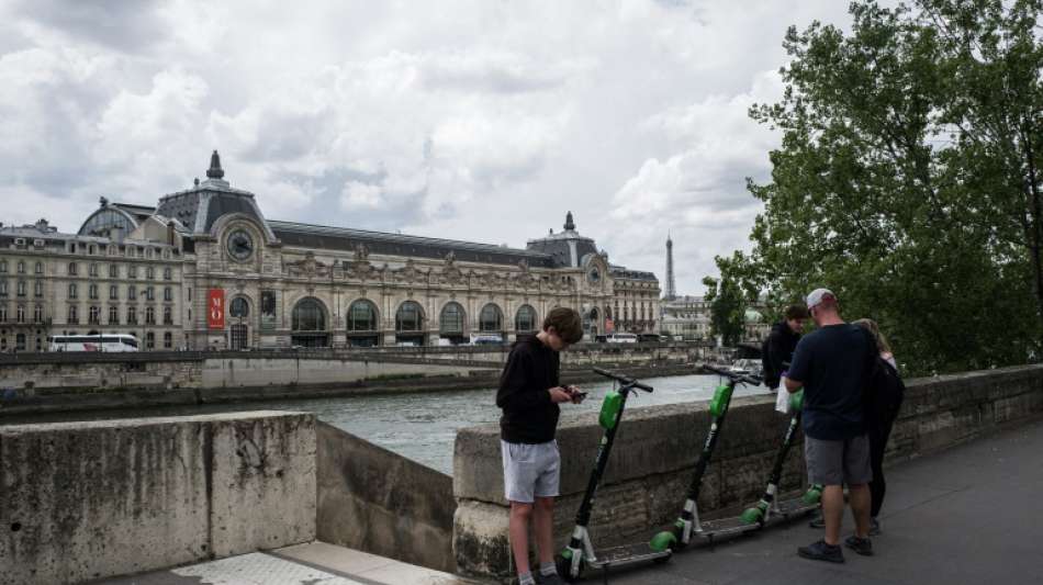 Paris droht E-Scooter-Betreibern mit Lizenz-Entzug