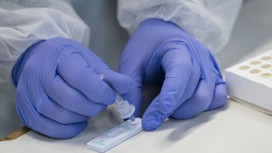 Erneut mehr als 9000 Corona-Neuinfektionen in Deutschland