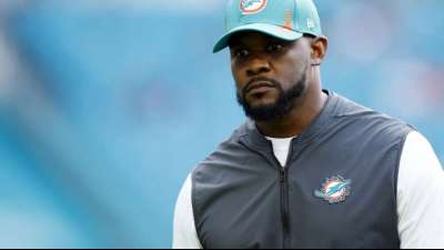 Nach Klage gegen die NFL: Flores "wei&szlig; um das Risiko"