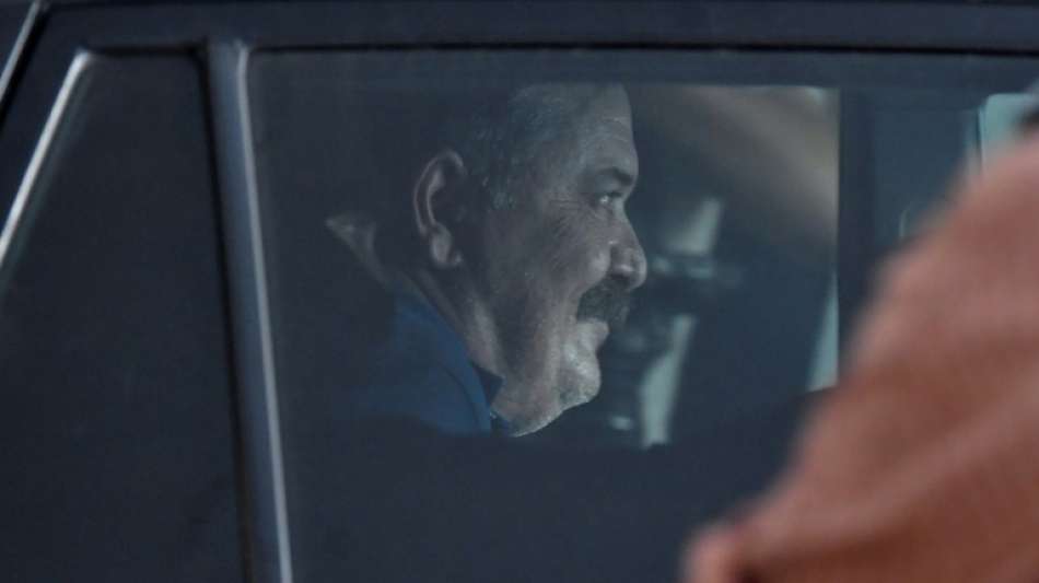 Vorsitzender der griechischen Neonazi-Partei Goldene Morgenröte im Gefängnis