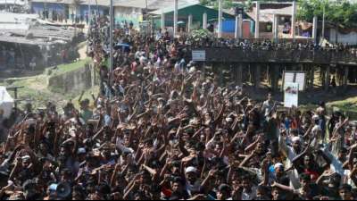 Rohingya-Fl&uuml;chtlinge verklagen Facebook auf 150 Milliarden Dollar Schadenersatz
