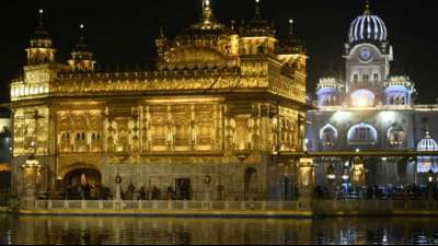 Mann nach Vorfall in Sikh-Tempel in Indien zu Tode gepr&uuml;gelt