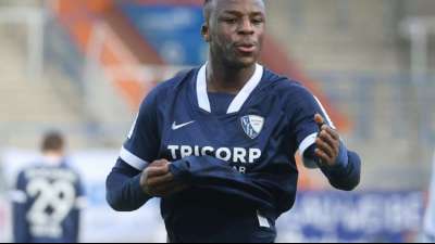 2. Liga: Bochum patzt im Aufstiegsrennen - St. Pauli siegt 4:3