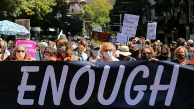 Australien: Premier baut wegen Skandalen sein Kabinett um