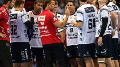 Champions League: Flensburg schlägt Paris, Kiel holt wichtiges Remis in Nantes