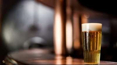 Steuer auf Biermischgetränke soll abgesenkt werden