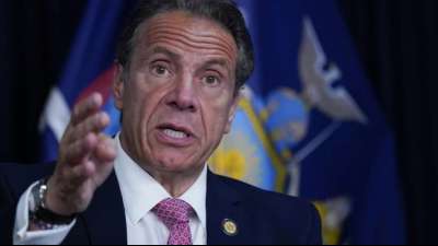 New Yorks Gouverneur Cuomo tritt nach Bel&auml;stigungsvorw&uuml;rfen zur&uuml;ck