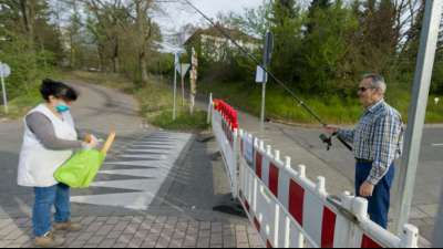"Baguette-Angler" will deutsch-französische Grenzöffnung feiern