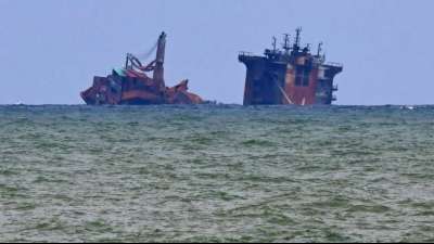 Umweltaktivisten verklagen nach Containerschiff-Brand Sri Lankas Regierung