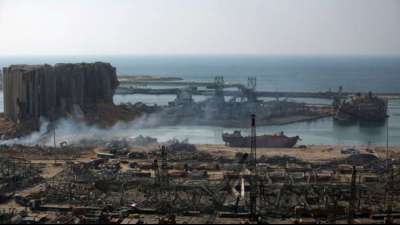 Deutsche Firma entfernt Container mit Gefahrengut aus Hafen von Beirut