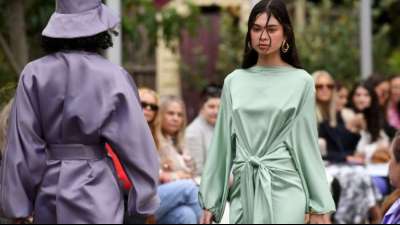 Modesch&ouml;pfer Joop entschuldigt sich zu Umgang mit Models