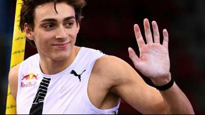 Weltjahresbestleistung: Duplantis überspringt in Rouen 6,03 m