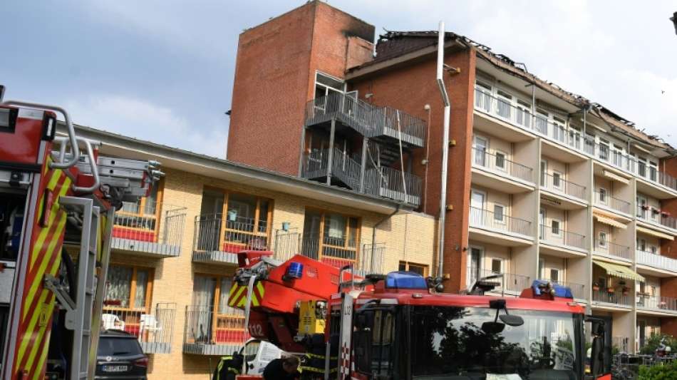 21 Menschen nach Großbrand in Bremer Pflegeheim in Krankenhäuser gebracht