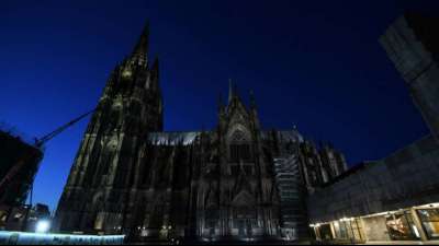 Führender Kölner Geistlicher distanziert sich von Kardinal Woelki