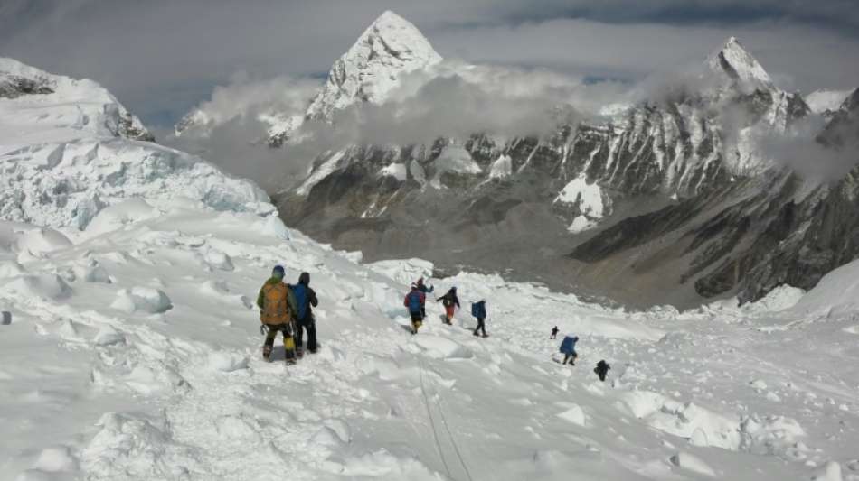 Drei Bergsteiger aus Österreich und Indien auf dem Mount Everest gestorben