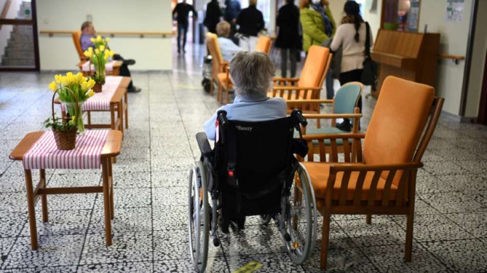 54.000 Azubis im Beruf Pflegefachfrau oder Pflegefachmann