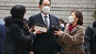 Samsung-Erbe wegen Korruption zu zweieinhalb Jahren Haft verurteilt