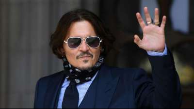 Angestellte von Johnny Depp verteidigen Hollywood-Star vor Gericht