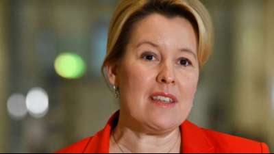 "Schutzbrief" der Bundesregierung soll M&auml;dchen vor Genitalverst&uuml;mmelung bewahren