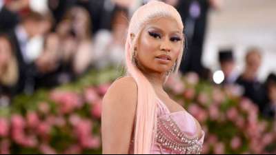 Wei&szlig;es Haus bietet Minaj Aufkl&auml;rung &uuml;ber Corona-Vakzine an