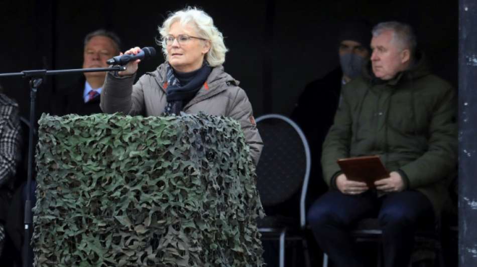 Lambrecht stellt weitere Aufstockung von deutschen Soldaten an Nato-Ostflanke in Aussicht