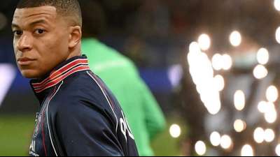 PSG k&auml;mpft weiter um Mbappe: "Werden alles versuchen"