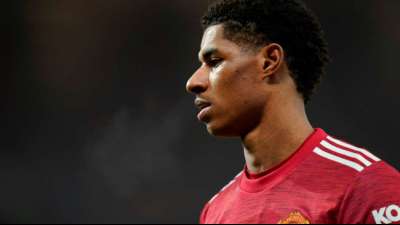 Prinz William verurteilt rassistische Attacken auf Fu&szlig;baller