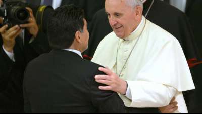 Der Papst betet für Maradona