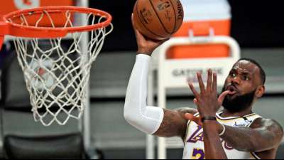 NBA: Lakers ohne Schröder mit dritter Niederlage in Folge