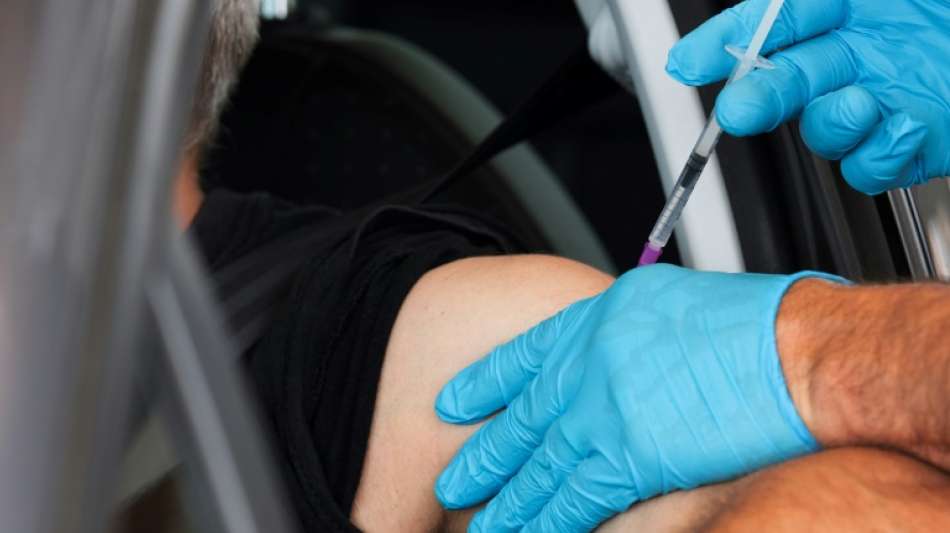 Wirtschaftsminister Habeck will Corona-Impfpflicht f&uuml;r alle Erwachsenen