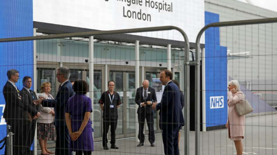 Behelfs-Krankenhaus für 4000 Coronavirus-Patienten in London eröffnet