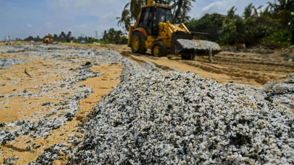Sri Lanka droht nach Schiffsungl&uuml;ck Umweltkatastrophe
