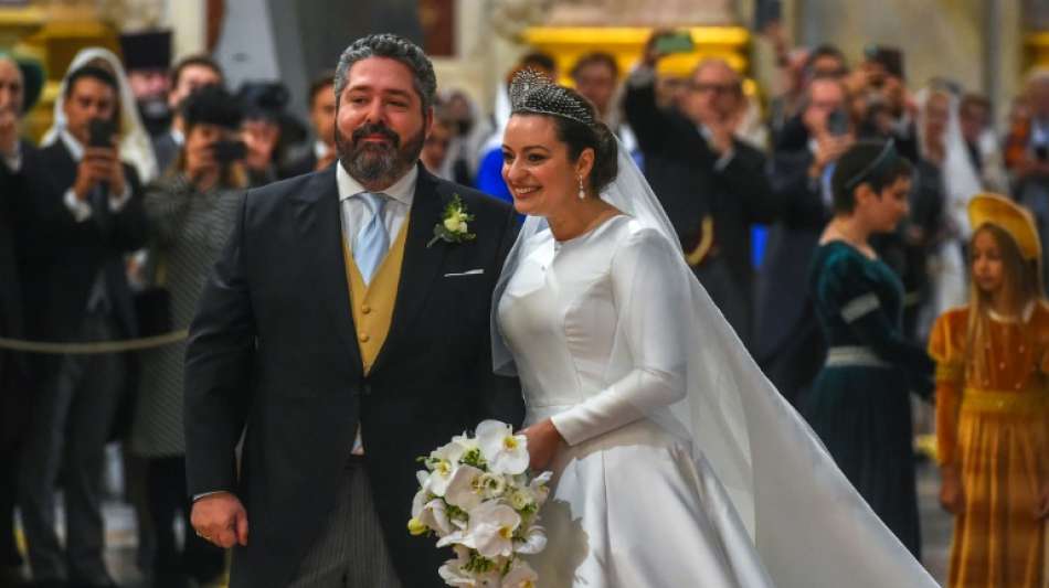 Gro&szlig;f&uuml;rst Georgi Romanow heiratet seine Rebecca Bettarini