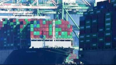 Versicherer: Containerschiffe verlieren auf hoher See Waren im Millionenwert