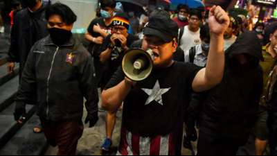 Mehr als 20 Festnahmen bei Demonstration gegen Regierung in Bangkok