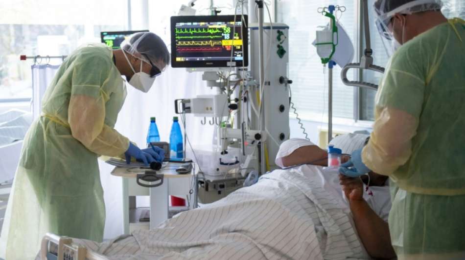 Zahl der Corona-Intensivpatienten steigt weit &uuml;ber 1500