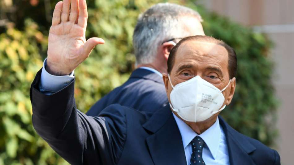 Berlusconi nach Behandlung wegen Herzproblemen wieder aus Krankenhaus entlassen