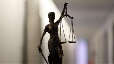 Prozess gegen mutma&szlig;lichen Spion in Bundespresseamt auf Februar verschoben