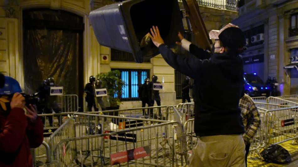 Wieder Proteste gegen Verhaftung von Rapper Pablo Has&eacute;l in Barcelona