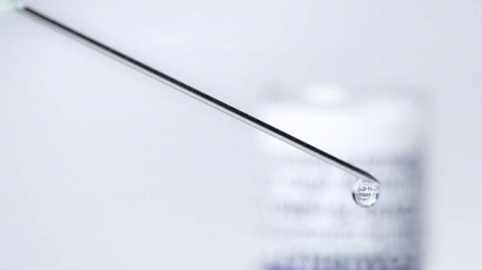 Drei Dosen des Vakzins von Pfizer/Biontech laut Studie wirksam gegen Omikron